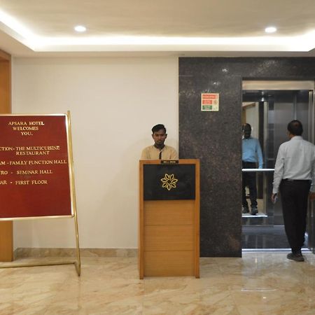 Hotel Apsara Shoranur Bagian luar foto
