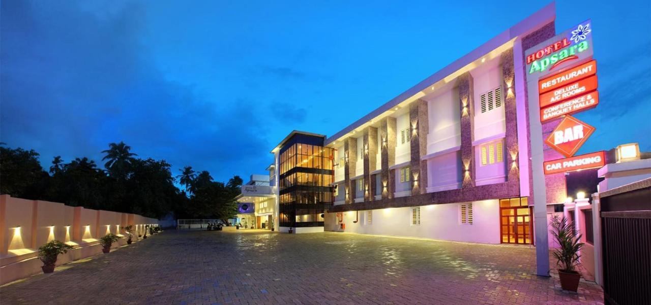 Hotel Apsara Shoranur Bagian luar foto